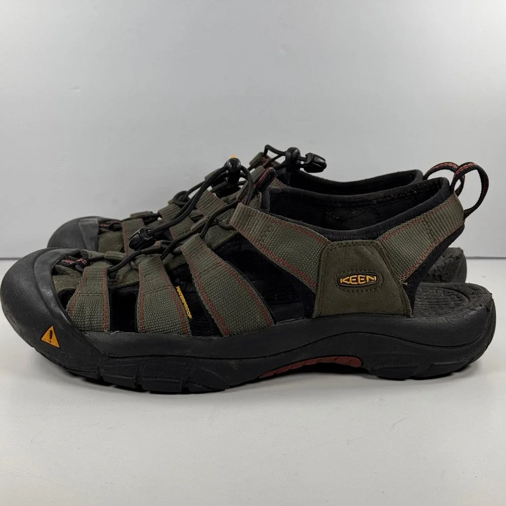 Keen Newport H2 Mens Hiking Sandals Olive Green Black Red Size 11.5 Waterproof